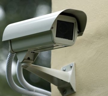 فنى صيانة كاميرات مراقبة